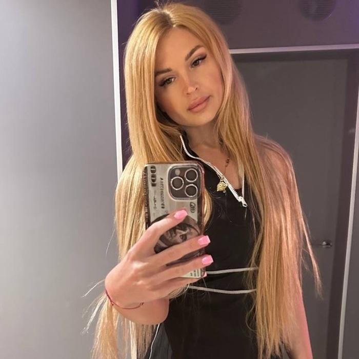 Nice bride Evgenia, 39 yrs.old from Kiev, Ukraine