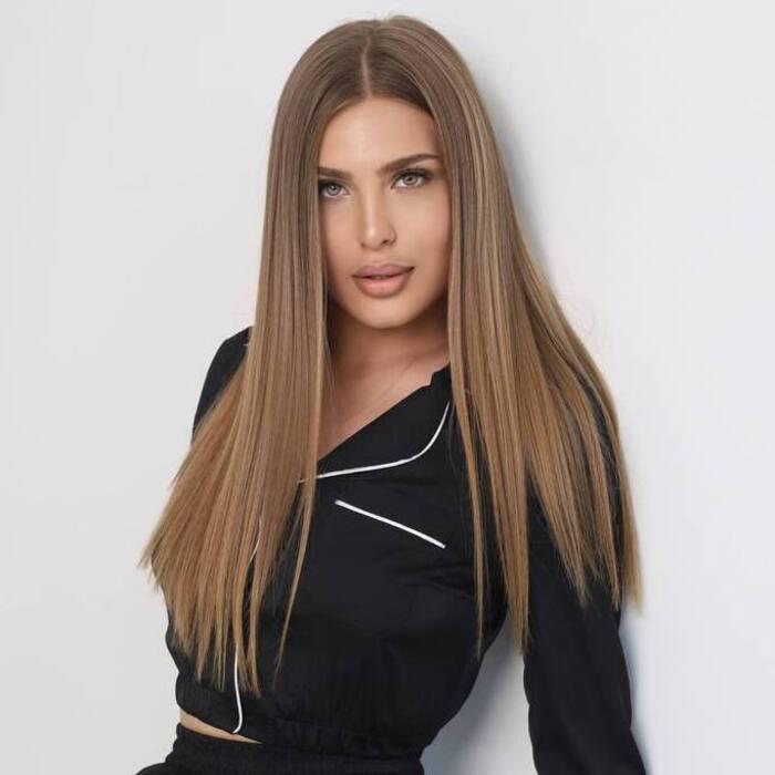 Sexy wife Louisa, 27 yrs.old from Kiev, Ukraine