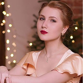Single girl Elizaveta, 21 yrs.old from Kharkiv, Ukraine
