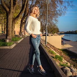 Pretty pen pal Ludmila, 36 yrs.old from Pskov, Russia