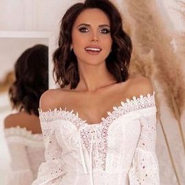 Charming bride Ekaterina, 33 yrs.old from St. Petersburg, Russia