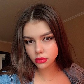Amazing bride Yana, 23 yrs.old from Vinnytsia, Ukraine