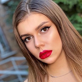 Single bride Yana, 23 yrs.old from Vinnytsia, Ukraine