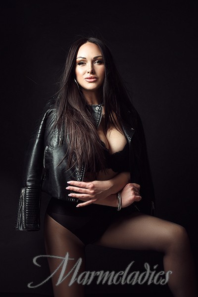 Sexy miss Ilona, 35 yrs.old from Mariupol, Ukraine